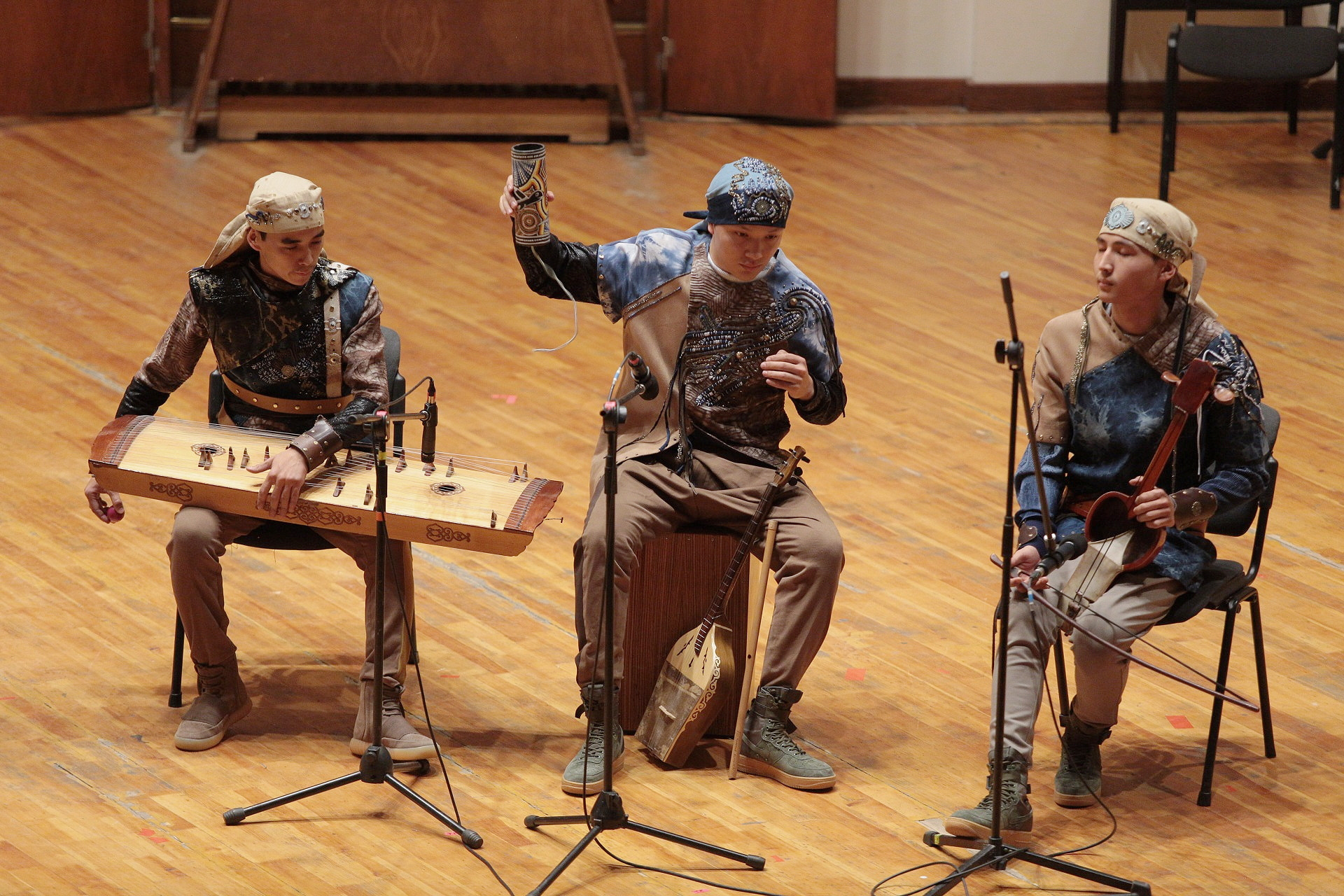 Закрытие I Республиканского конкурса исполнителей на деревянных духовых инструментах имени Батырхана Шукенова в Алматы