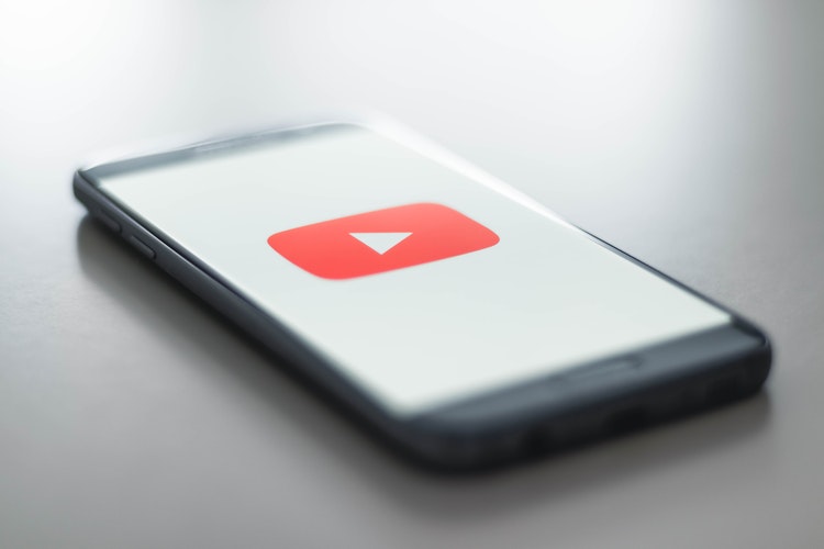Что смотреть на YouTube: Научные каналы, на которые нужно подписаться
