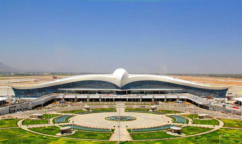 В Ашхабаде построили аэропорт за два миллиарда долларов 