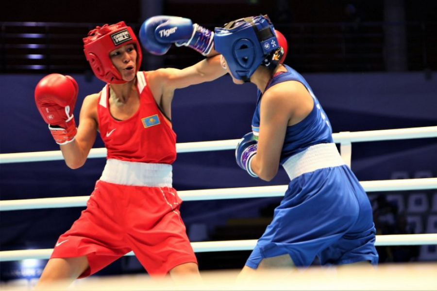 Женская сборная Казахстана по боксу завоевала восемь золотых медалей на чемпионате Азии