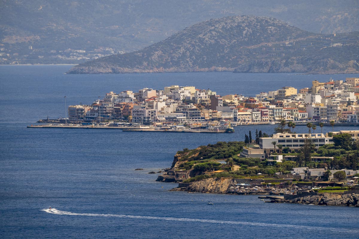 Для чего следует отправиться на остров Крит?