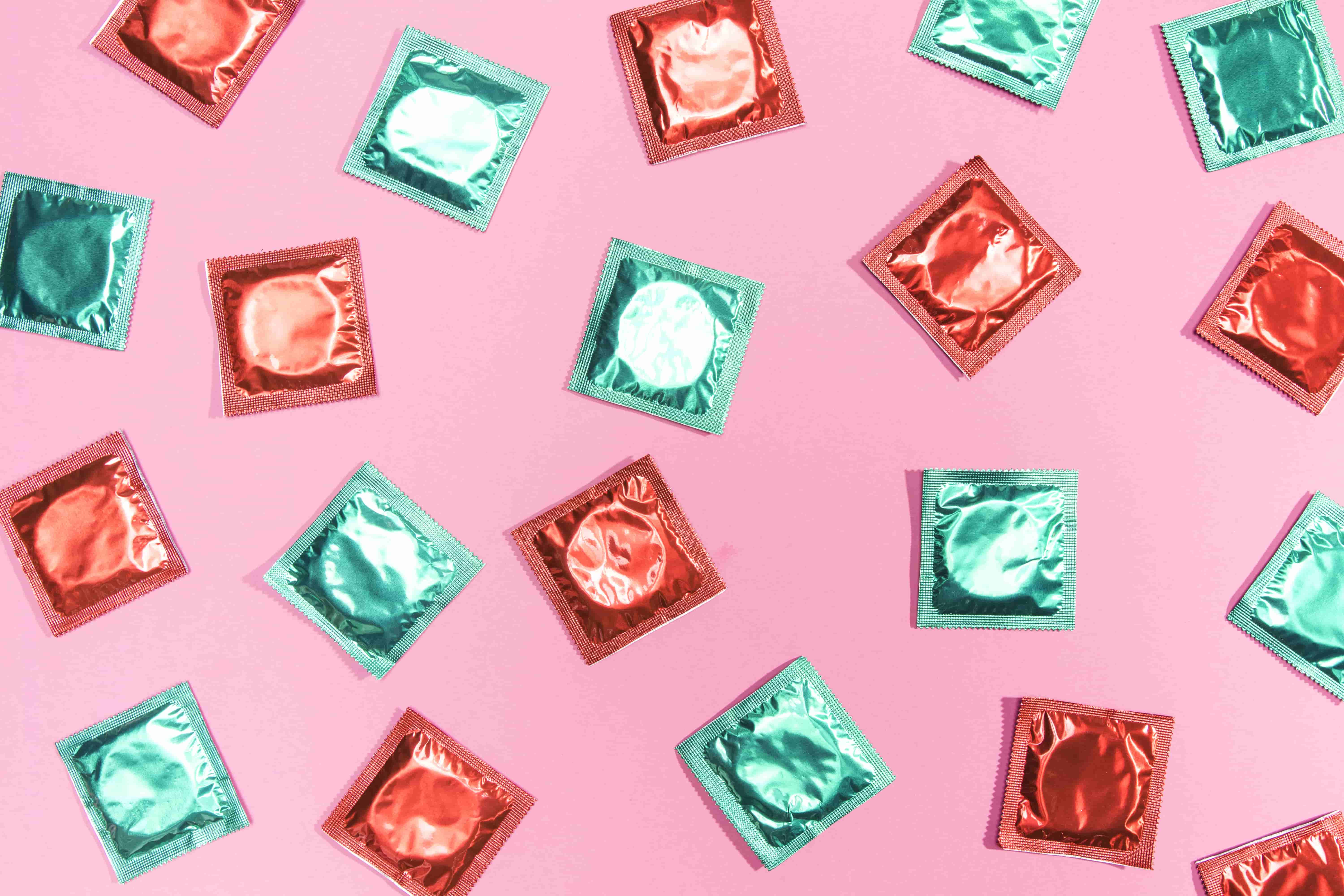 В 2023 году для молодежи Франции презервативы в аптеках станут бесплатными